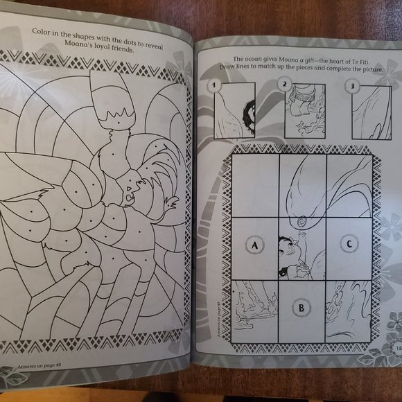 Disney's Moana Coloring Book including Stickers & Crayons - Brand New! - Picture 5 of 5